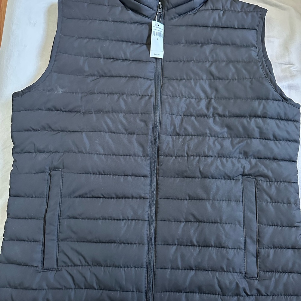 GAP men’s Black Quilted Vest